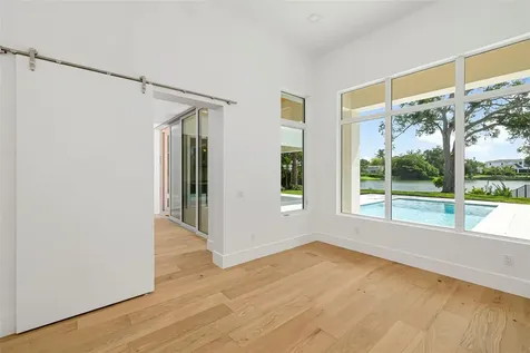 4431 Camino Real Sarasota FL 34231