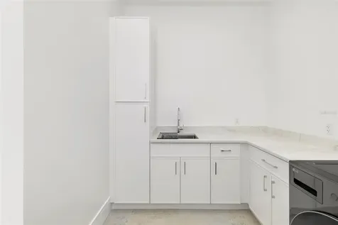 4431 Camino Real Sarasota FL 34231