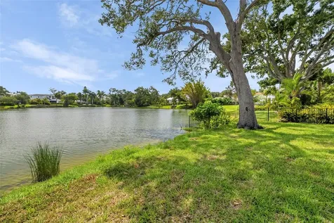 4431 Camino Real Sarasota FL 34231