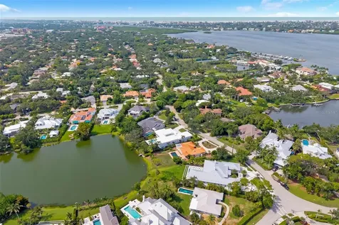 4431 Camino Real Sarasota FL 34231