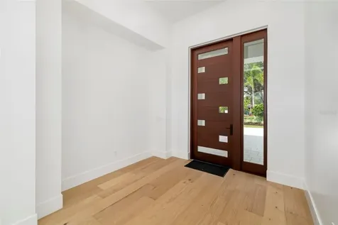 4431 Camino Real Sarasota FL 34231
