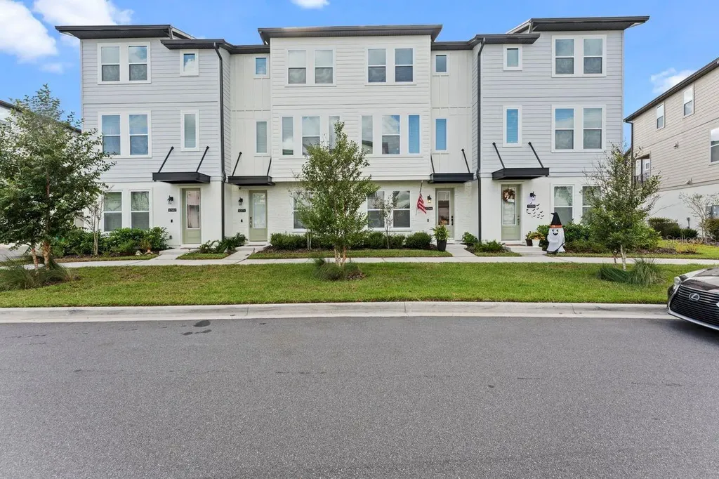 12566 Willstatter Avenue Orlando FL 32827