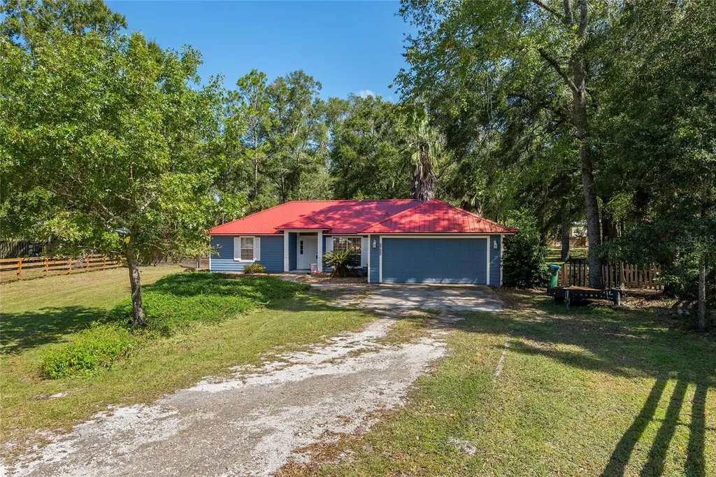 2723 NW 245th Drive Newberry FL 32669