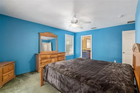 2723 NW 245th Drive Newberry FL 32669