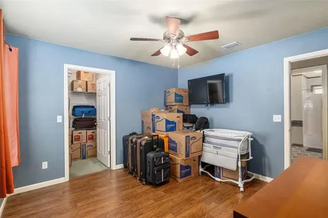 2723 NW 245th Drive Newberry FL 32669