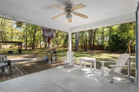 2723 NW 245th Drive Newberry FL 32669