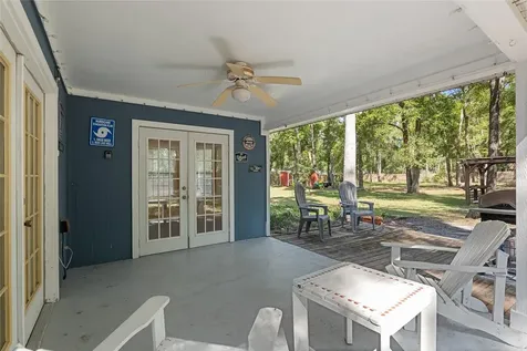 2723 NW 245th Drive Newberry FL 32669