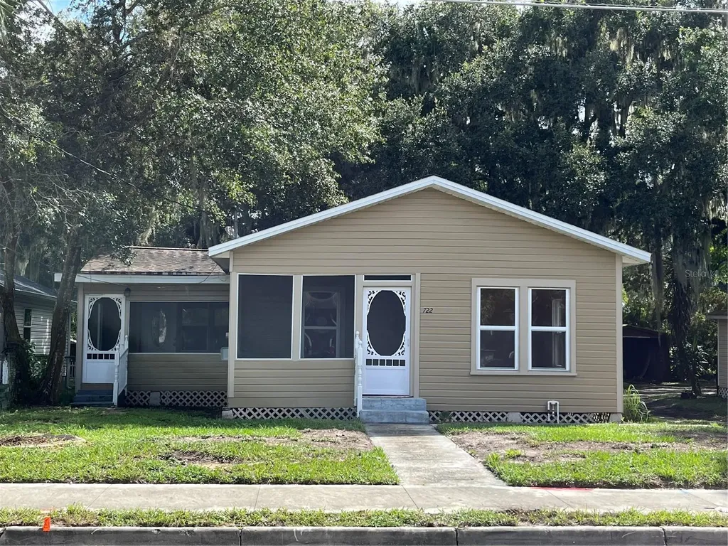 722 Mckenzie Street Leesburg FL 34748