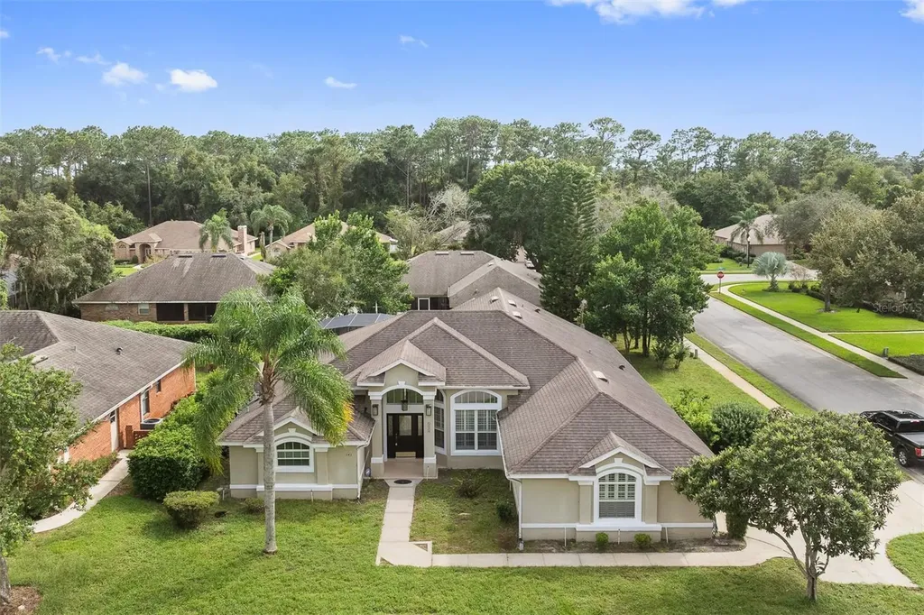 141 Breezewood Drive Debary FL 32713