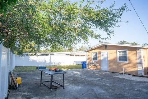 4532 W Hanna Avenue Tampa FL 33614