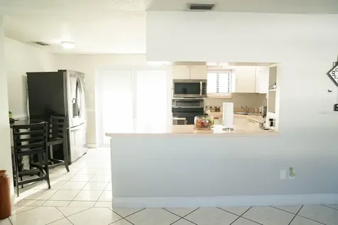 4532 W Hanna Avenue Tampa FL 33614