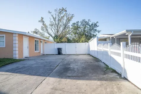 4532 W Hanna Avenue Tampa FL 33614