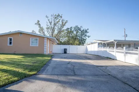 4532 W Hanna Avenue Tampa FL 33614