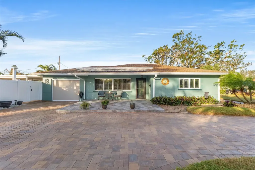 4101 Cortez Way S St Petersburg FL 33712