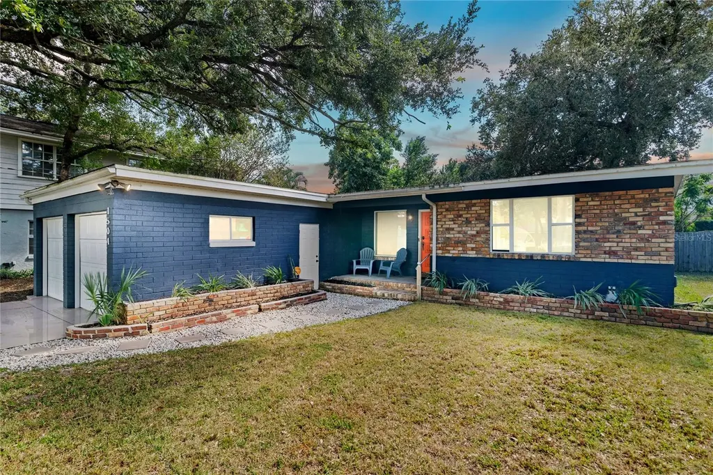 1504 Woodland Street Orlando FL 32806