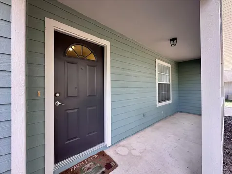 25737 NW 6th Avenue Newberry FL 32669