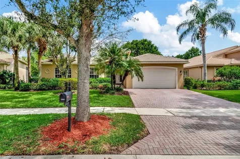 6982 Springville Cove Boynton Beach FL 33437