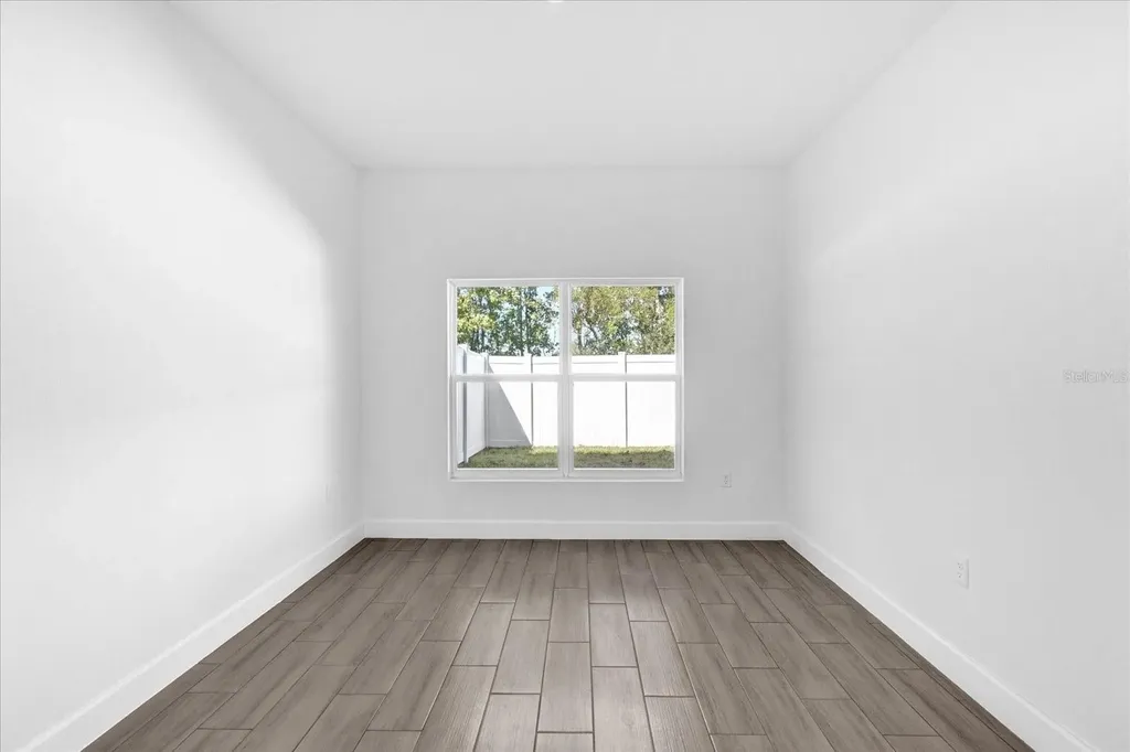 450 Lake Shore Parkway Davenport FL 33896