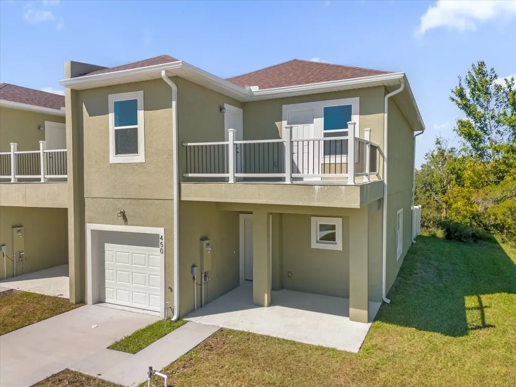 450 Lake Shore Parkway Davenport FL 33896