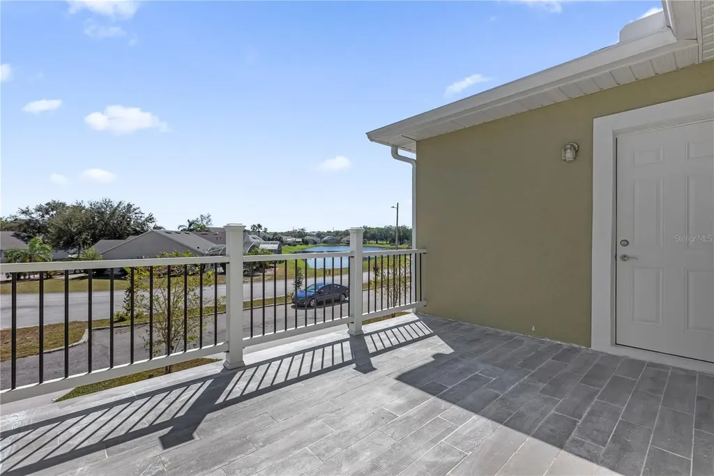 450 Lake Shore Parkway Davenport FL 33896
