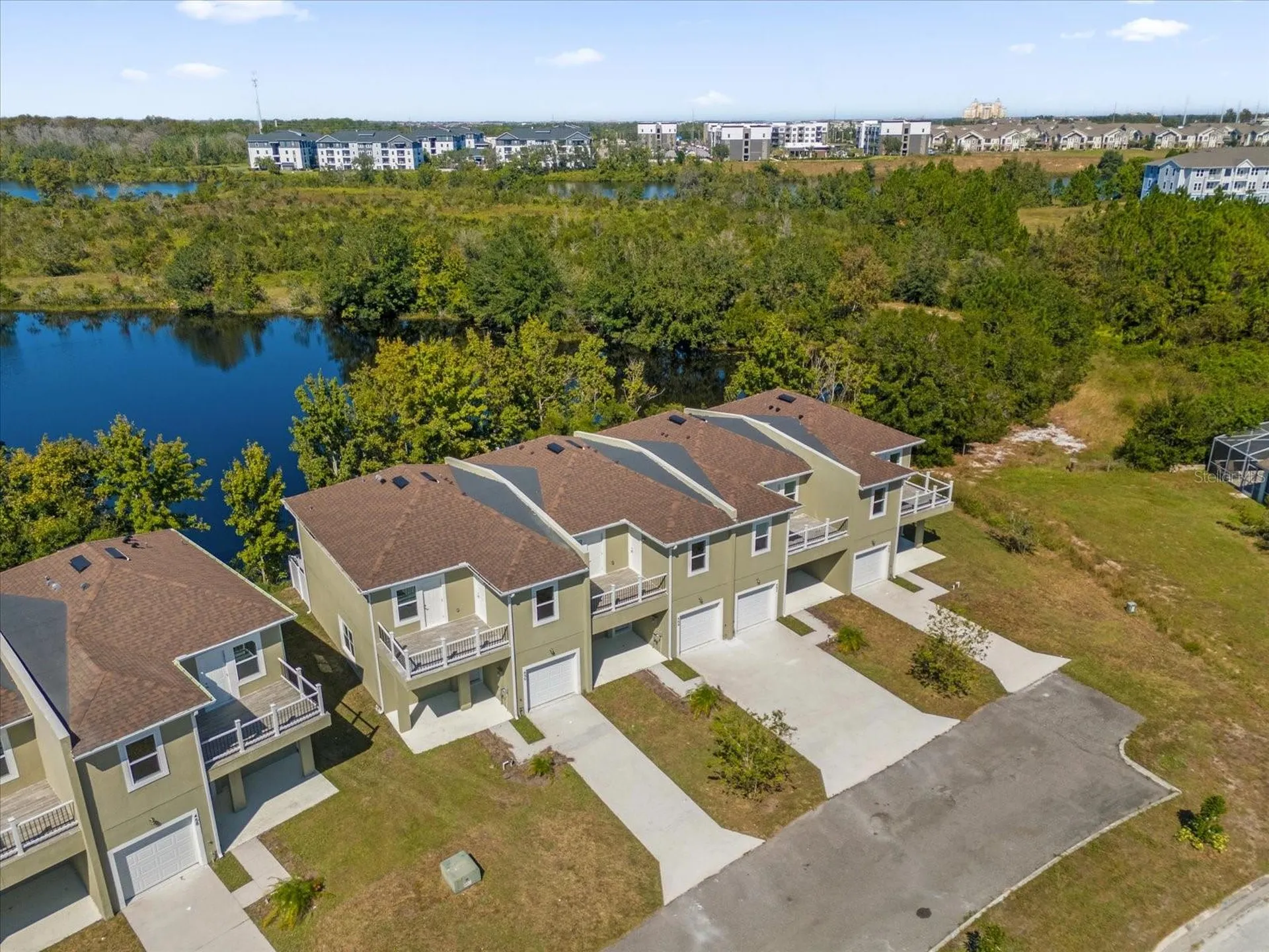 450 Lake Shore Parkway Davenport FL 33896