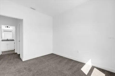 450 Lake Shore Parkway Davenport FL 33896