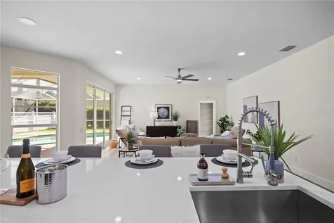 17303 Lockwood Ridge Drive Tampa FL 33647