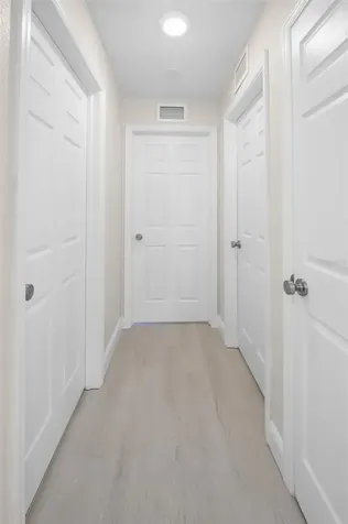 1112 La Salle Street Clearwater FL 33755