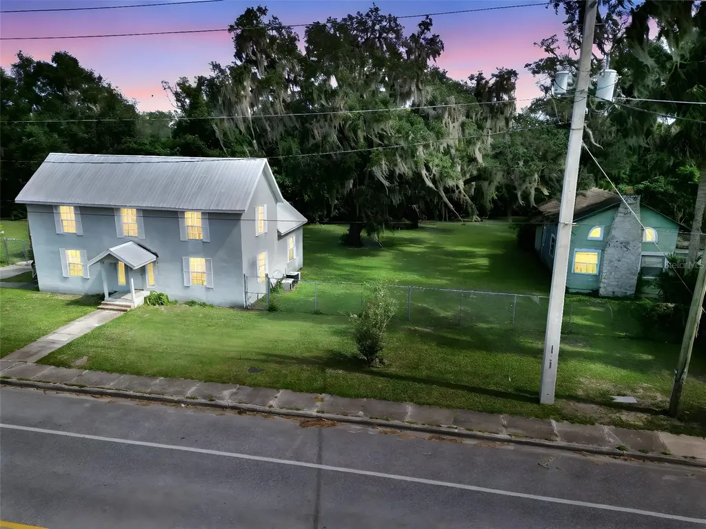 6535 SE 221st Street Hawthorne FL 32640