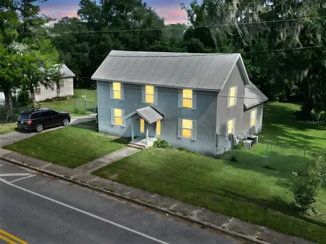 6535 SE 221st Street Hawthorne FL 32640