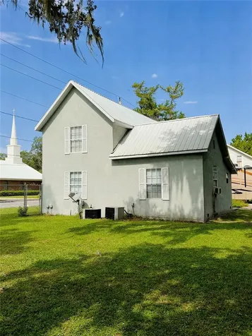6535 SE 221st Street Hawthorne FL 32640