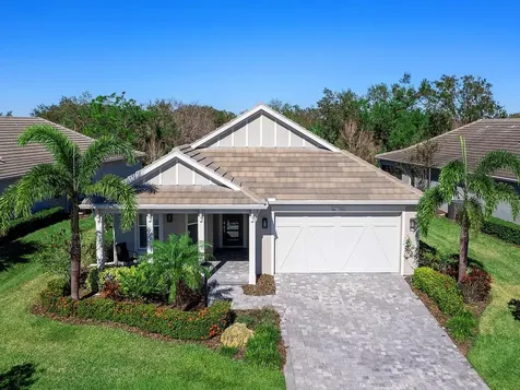 7996 Sandstar Way Sarasota FL 34240