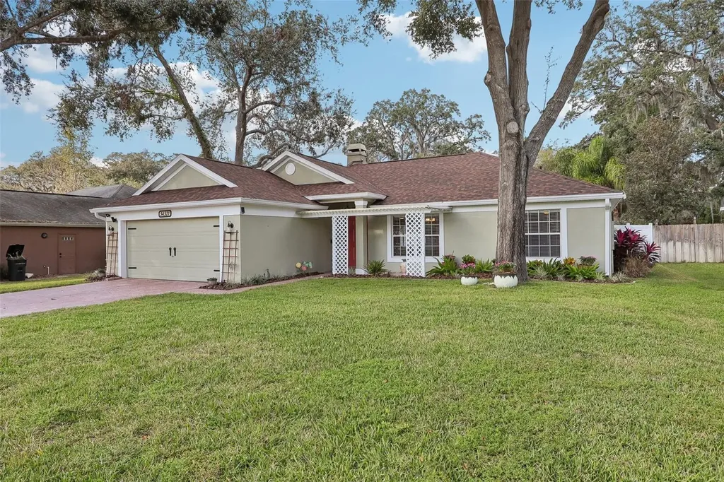 34321 Shadewood Circle Leesburg FL 34788