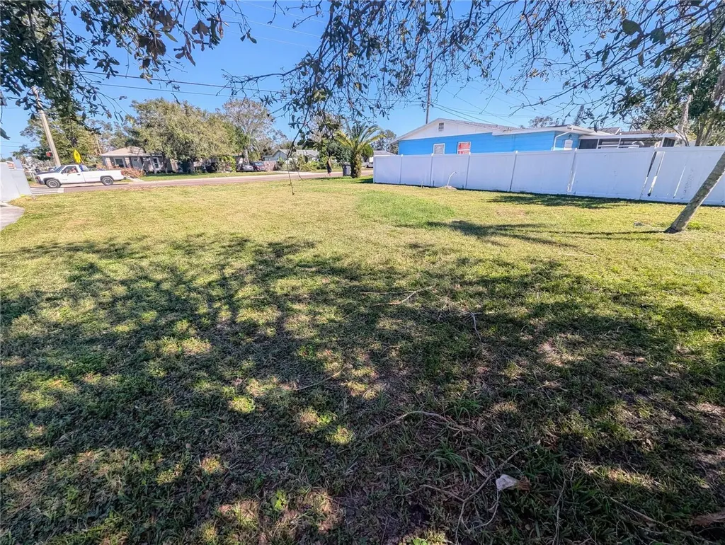 3990 54th Avenue N St Petersburg FL 33714
