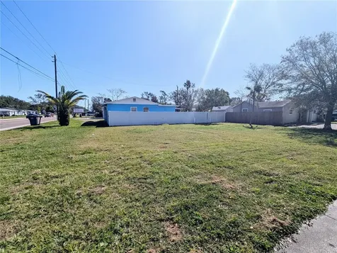 3990 54th Avenue N St Petersburg FL 33714