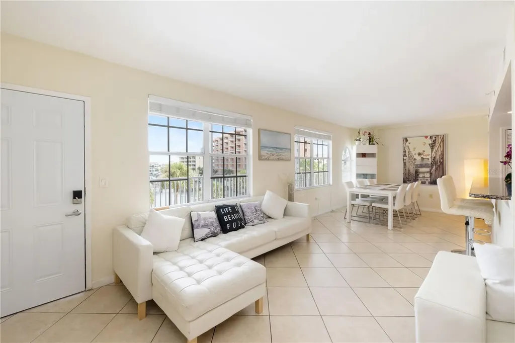 445 Hamden Drive Clearwater Beach FL 33767