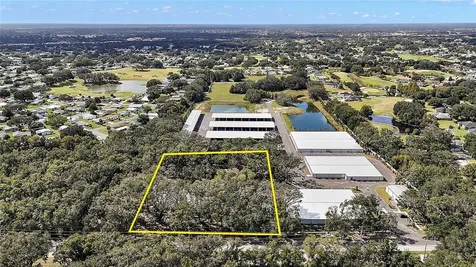 41015 County Road 25 Weirsdale FL 32195