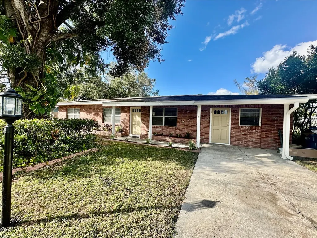 555 Avenue O SE Winter Haven FL 33880