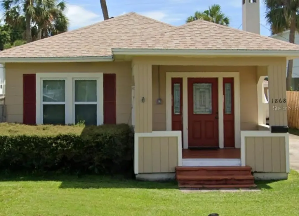 1868 Mississippi Avenue NE St Petersburg FL 33703