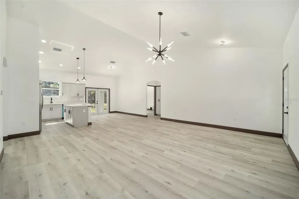 3611 SE 132nd Place Belleview FL 34420