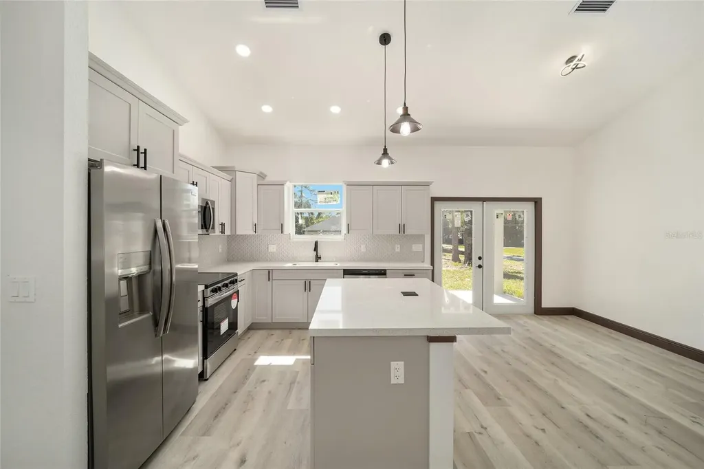 3611 SE 132nd Place Belleview FL 34420