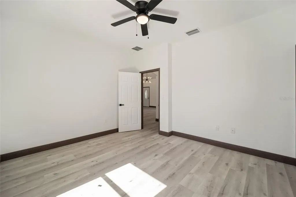 3611 SE 132nd Place Belleview FL 34420