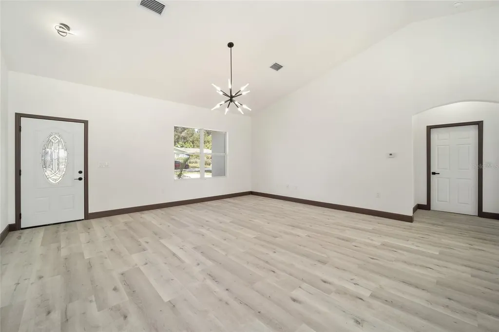 3611 SE 132nd Place Belleview FL 34420