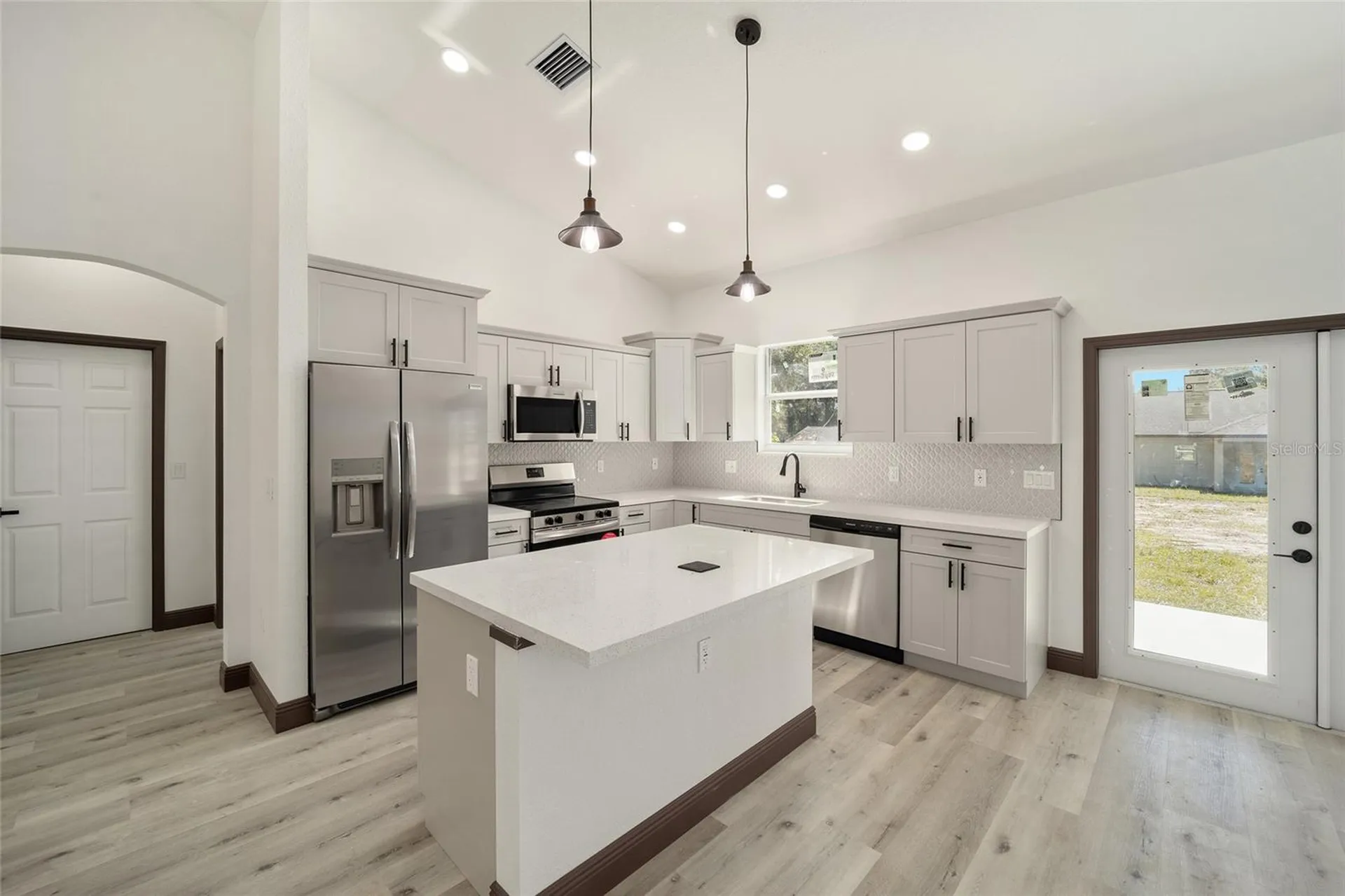3611 SE 132nd Place Belleview FL 34420