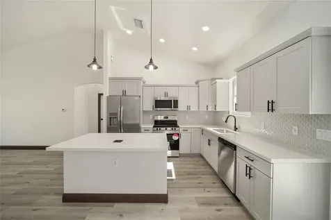 3611 SE 132nd Place Belleview FL 34420