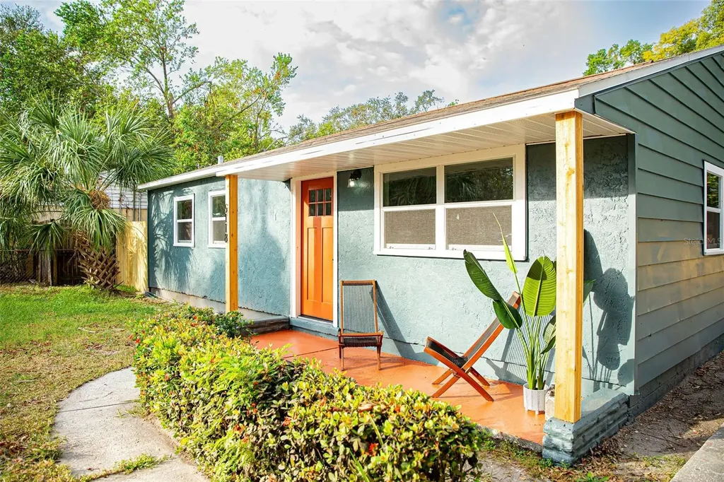 5118 N 21st Street Tampa FL 33610