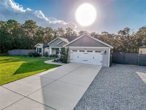 12074 Osprey Avenue Weeki Wachee FL 34614