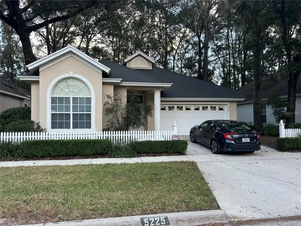5225 SW 103rd Drive Gainesville FL 32608