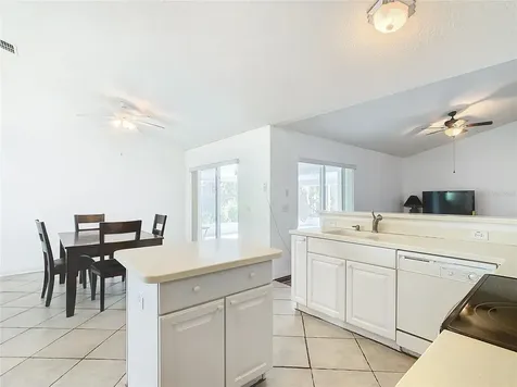 607 Basingstoke Court Kissimmee FL 34758