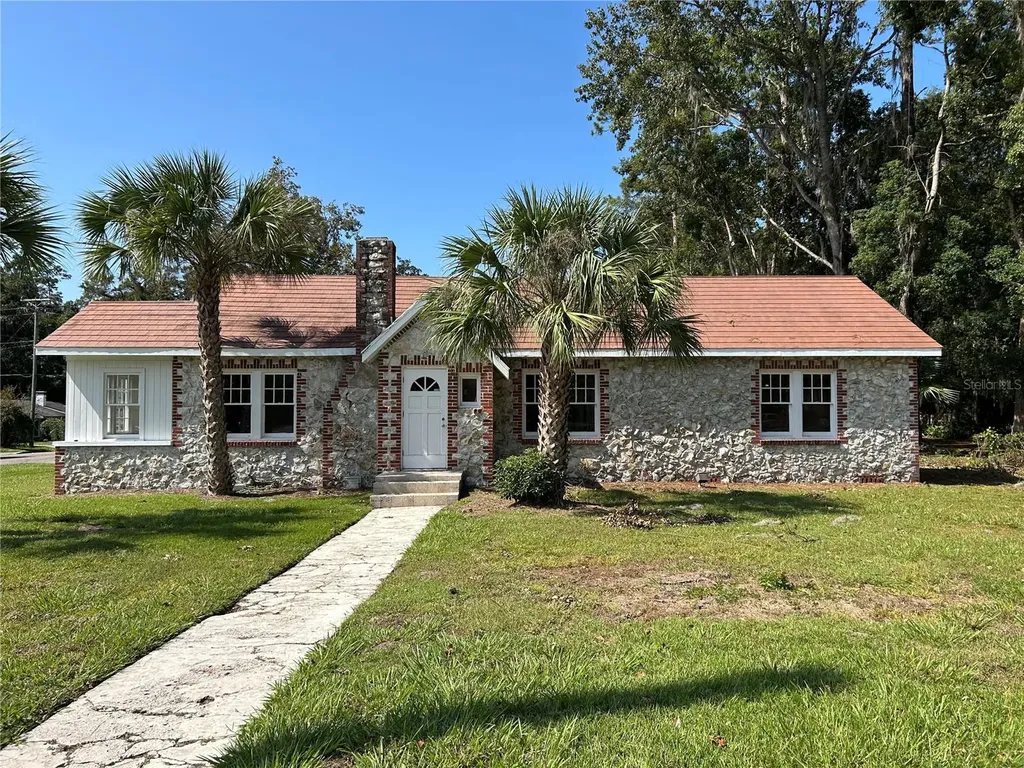 1008 NW 13th Street Gainesville FL 32601